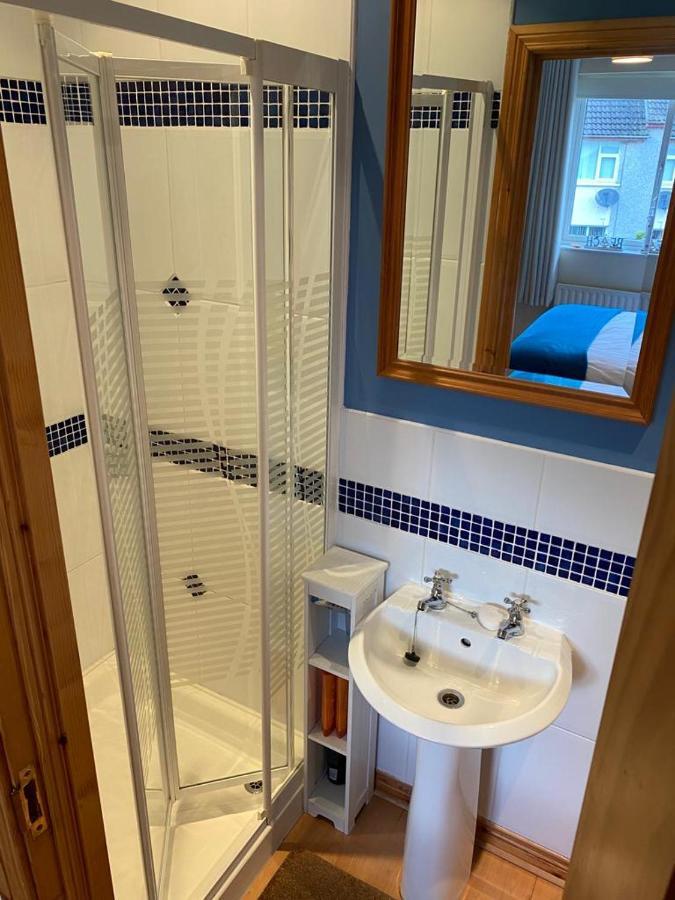 Primrose Cottage, Bushmills - Cosy Self Catering Property Экстерьер фото